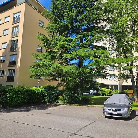 Apartment 2 *